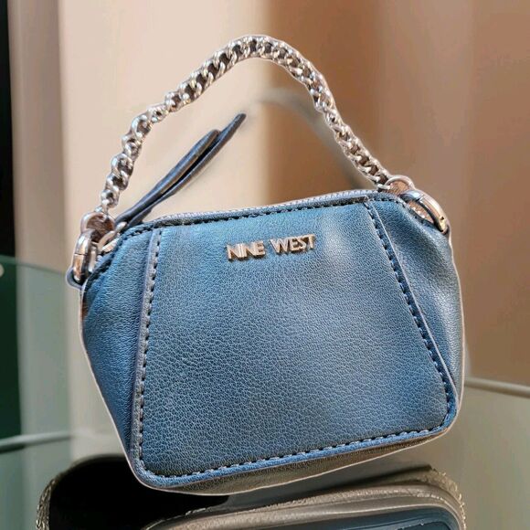 Nine West Leather Mini Cosmetic Handbag Teal Blue Chain Handle Zippered Bag Logo - Picture 1 of 16
